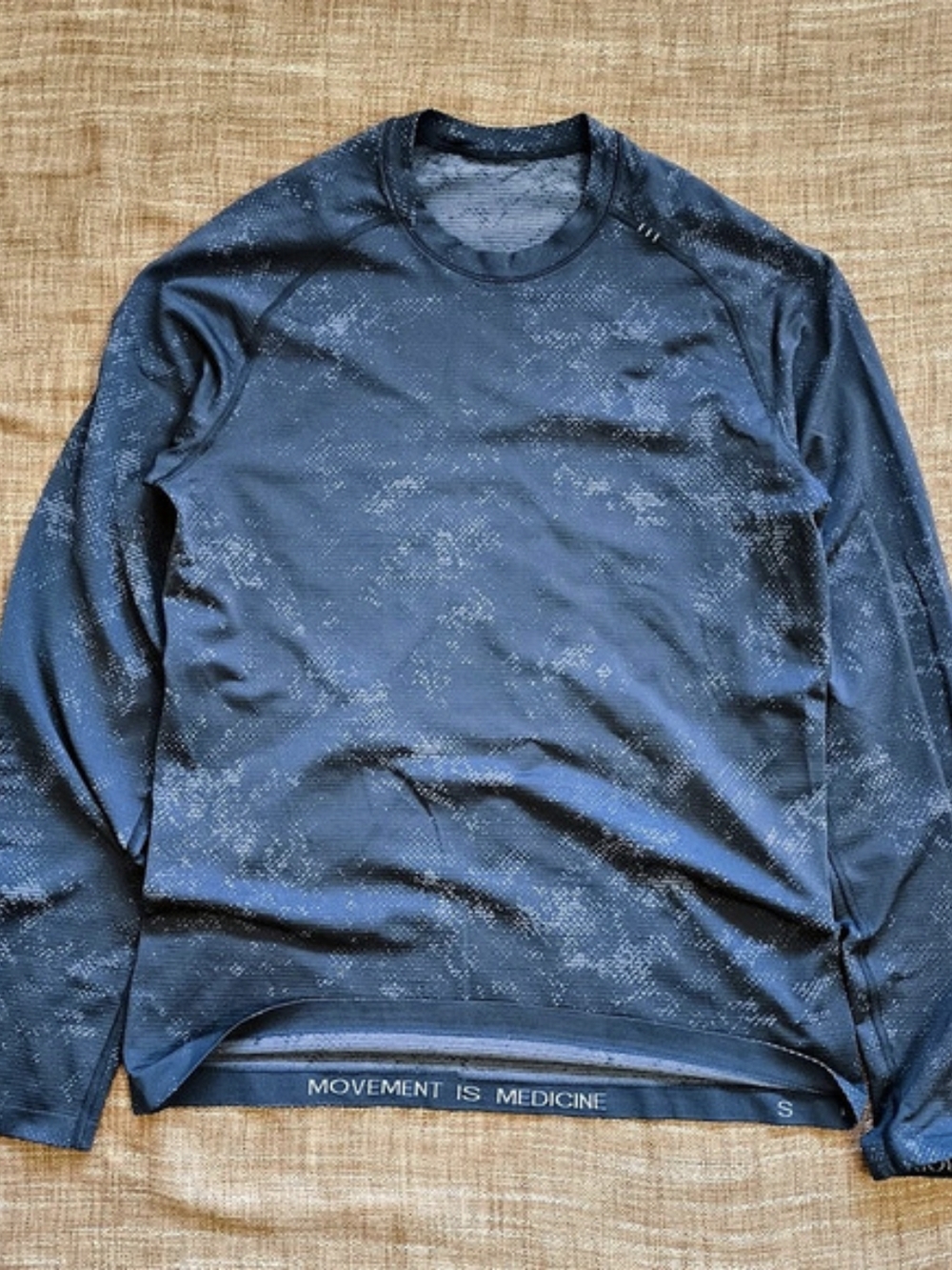 lululemon Swiftly Tech Camo Blue Earth Long Sleeve Crew Tee Men's Small